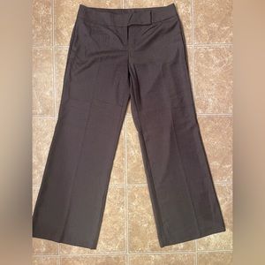 New York & Company stretch Wide Leg trouser. Size 10. Dark Gray/Black Polka Dot.